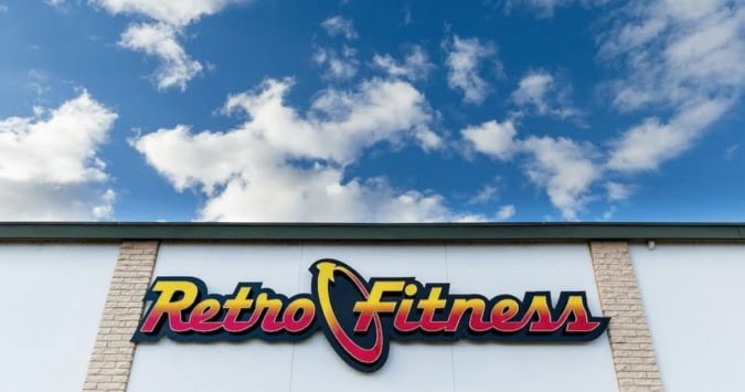 Retro Fitness logo